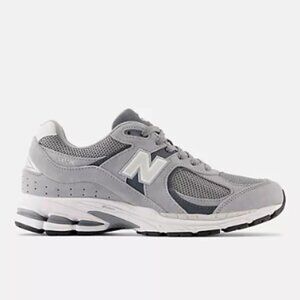 2002R New Balance Sneakers